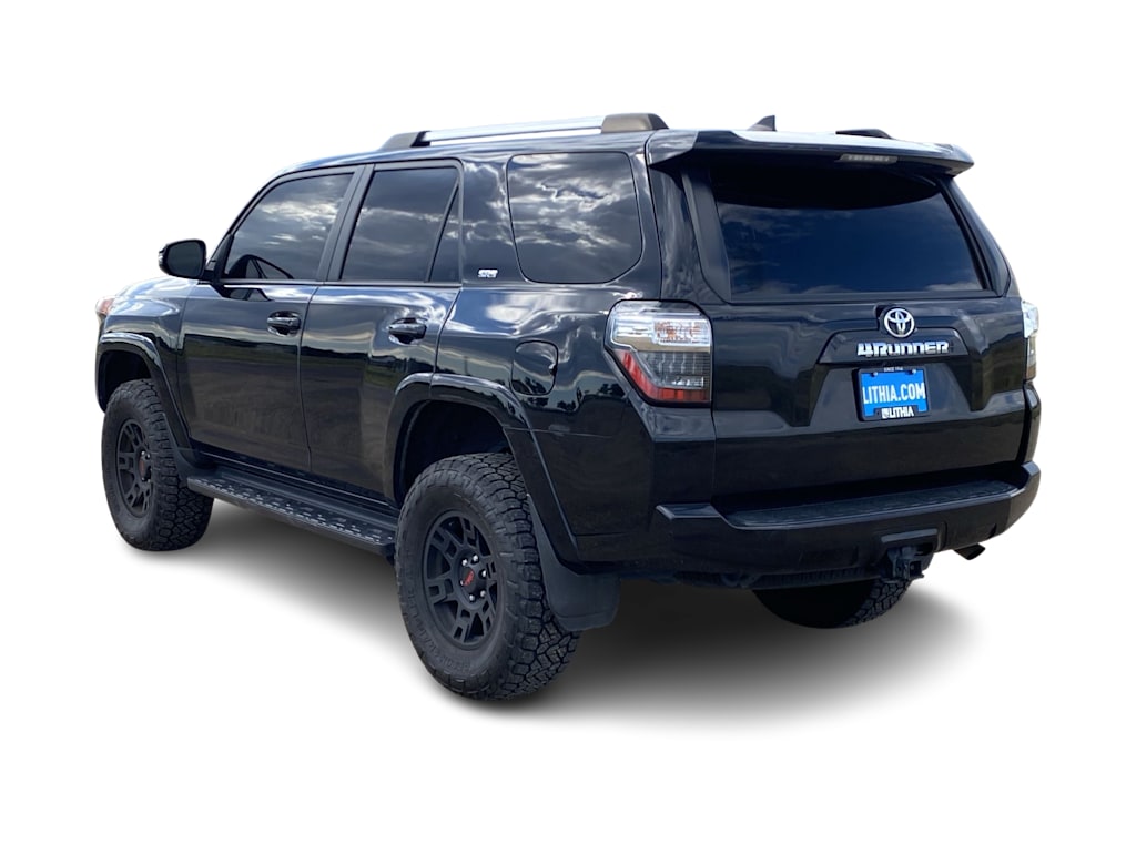 Thumbnail: 2022 Toyota 4Runner - 20