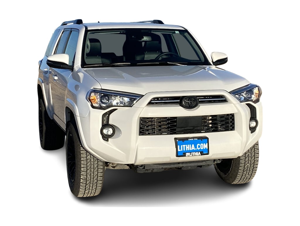 2021 Toyota 4Runner SR5 17