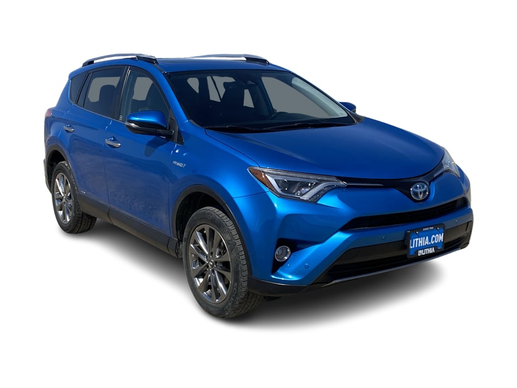 Thumbnail: 2017 Toyota RAV4 - 21