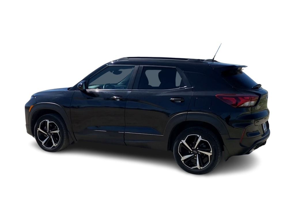 Thumbnail: 2021 Chevrolet TrailBlazer - 3
