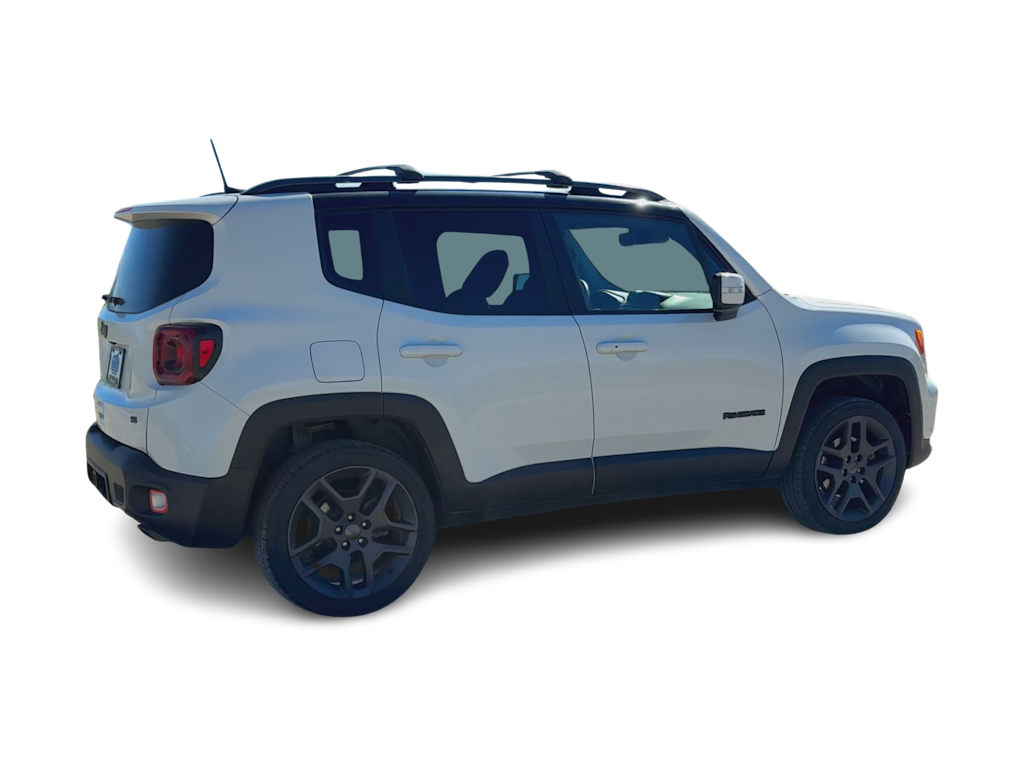 Thumbnail: 2019 Jeep Renegade - 17