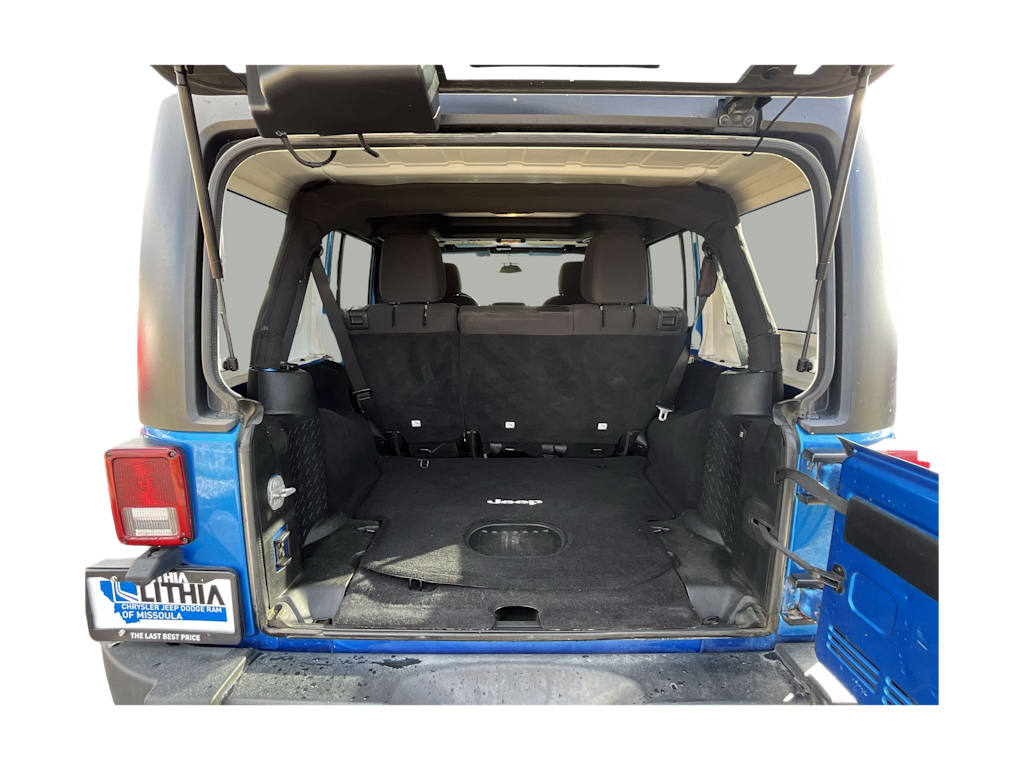 Thumbnail: 2015 Jeep Wrangler - 18