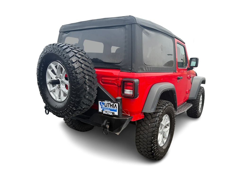Thumbnail: 2023 Jeep Wrangler - 17