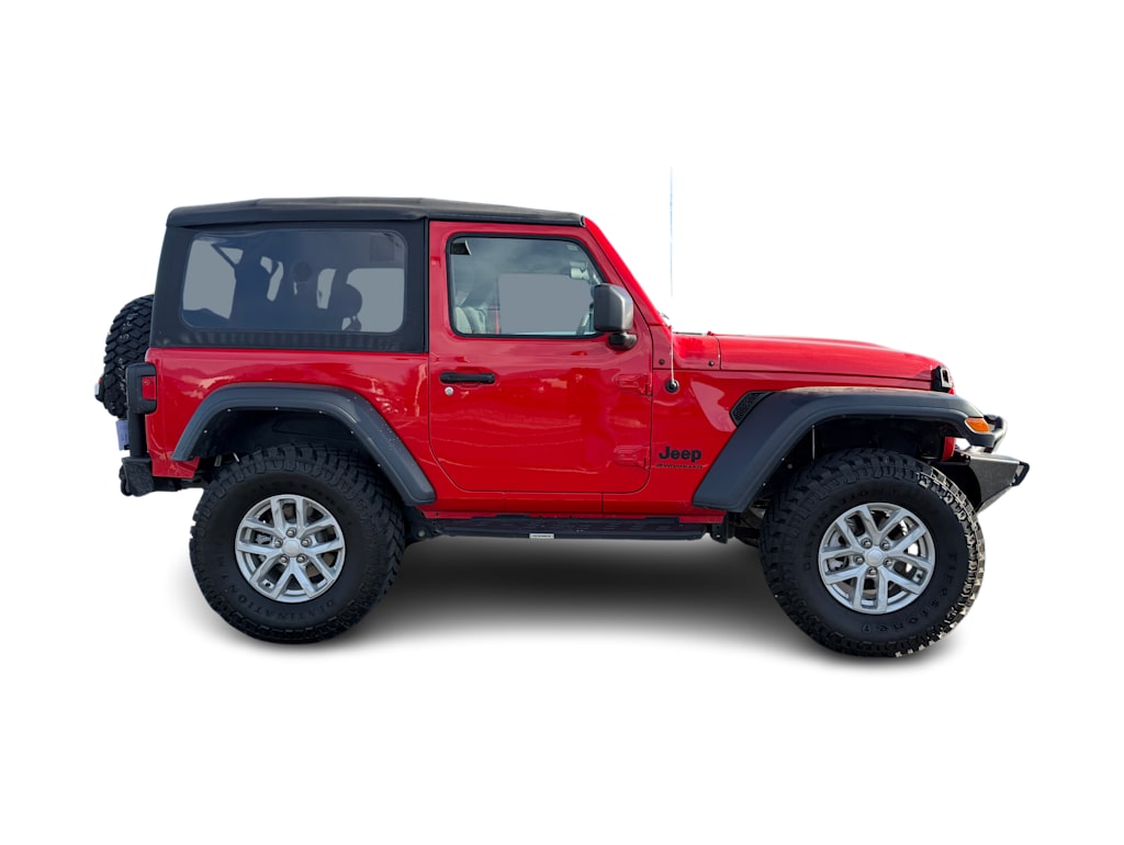 Thumbnail: 2023 Jeep Wrangler - 17