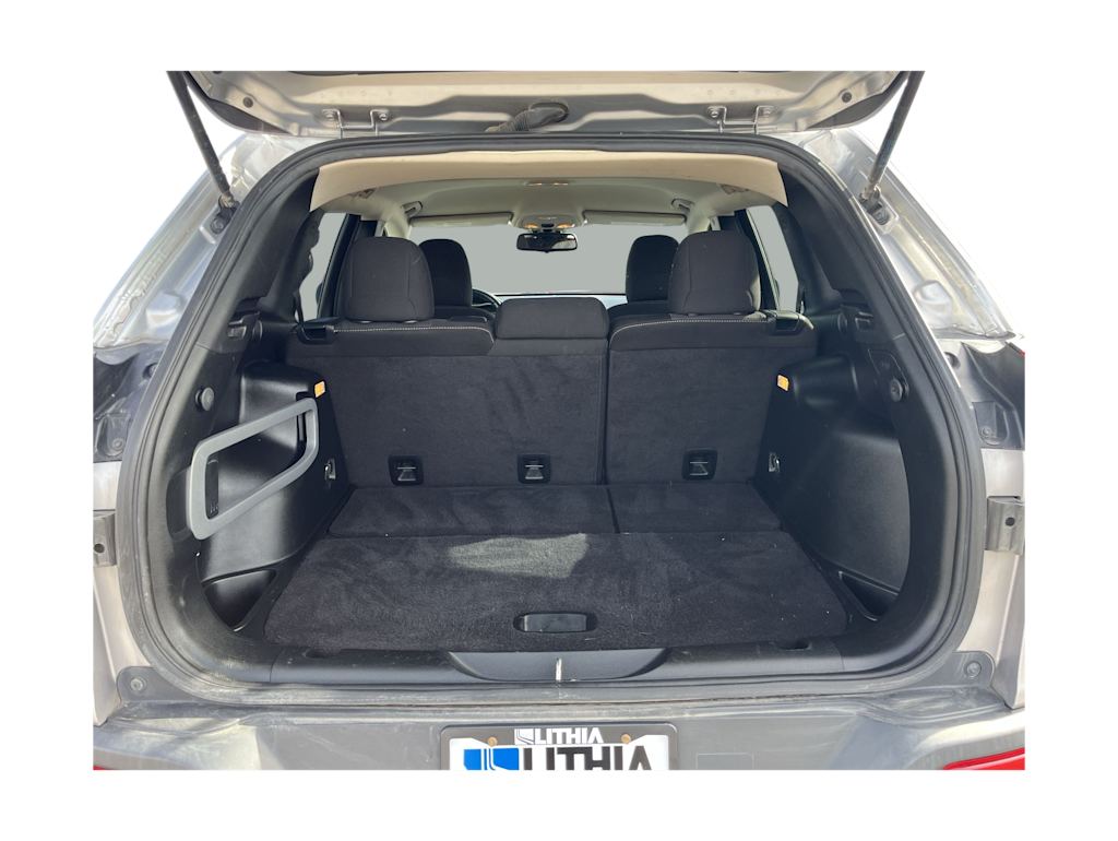 Thumbnail: 2017 Jeep Cherokee - 18