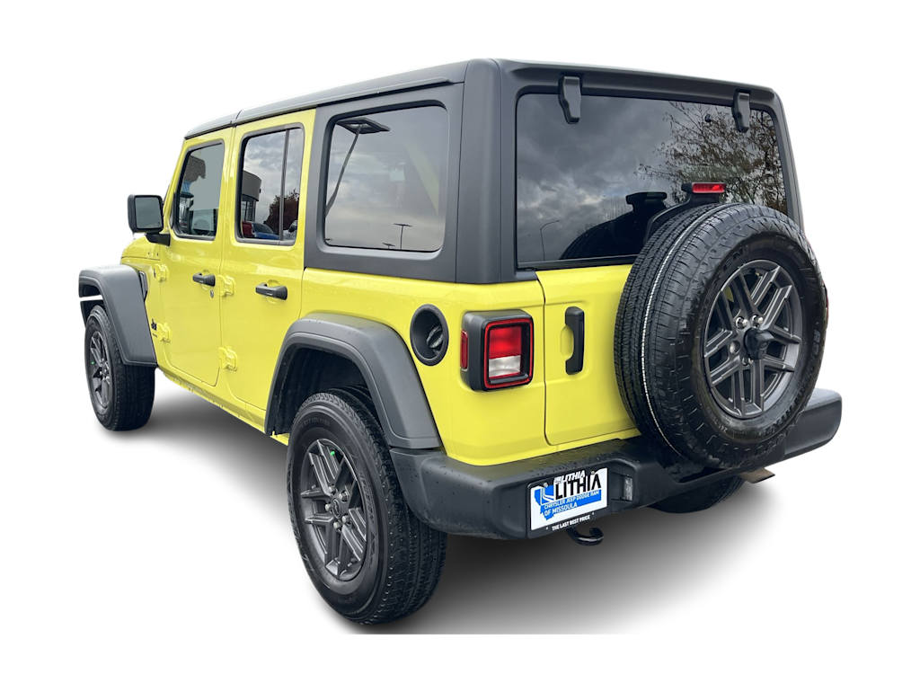 Thumbnail: 2024 Jeep Wrangler - 4
