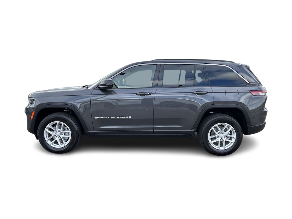 Thumbnail: 2025 Jeep Grand Cherokee - 3