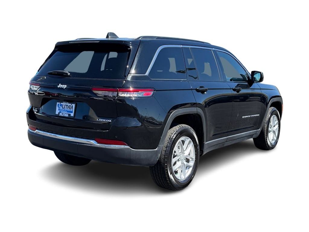 Thumbnail: 2025 Jeep Grand Cherokee - 17