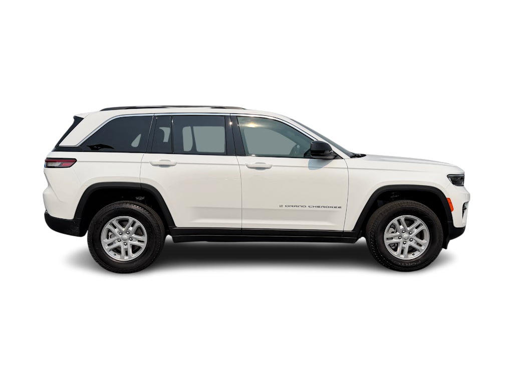 Thumbnail: 2025 Jeep Grand Cherokee - 17