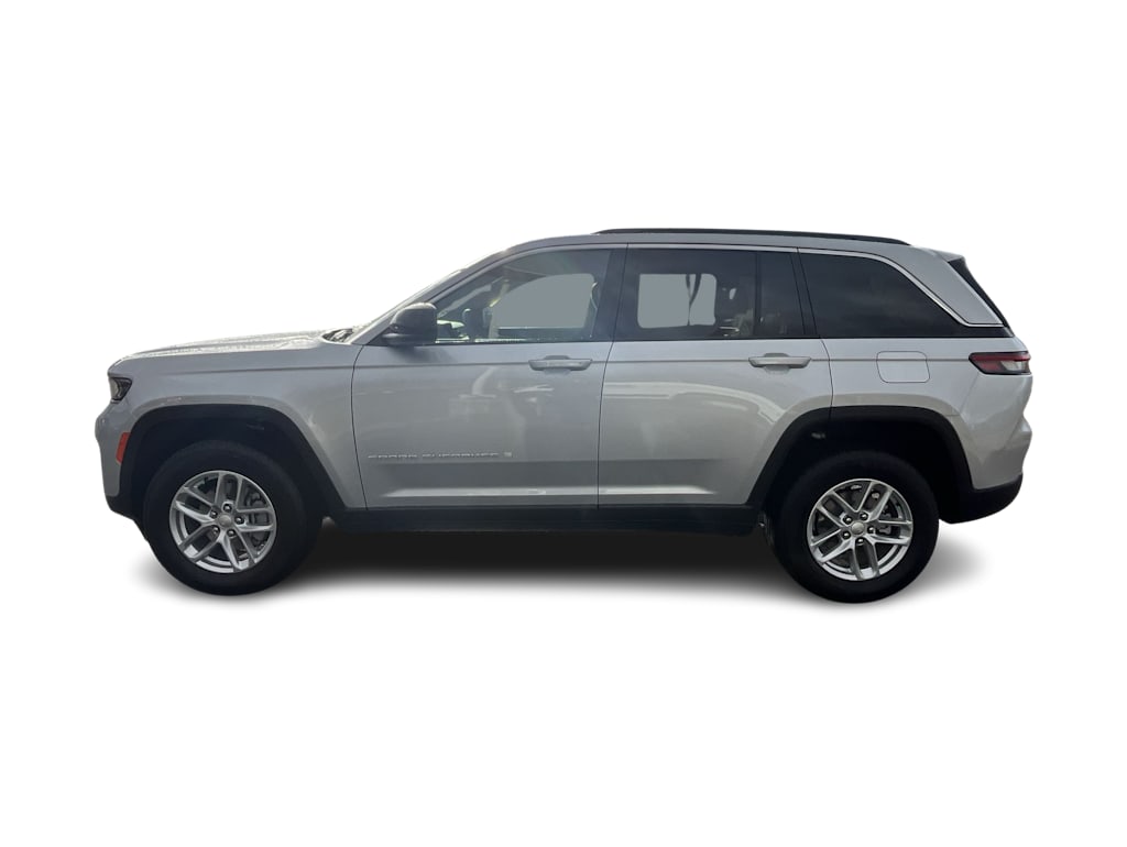 Thumbnail: 2025 Jeep Grand Cherokee - 3