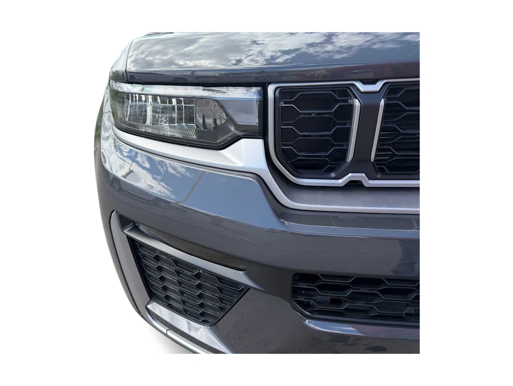 Thumbnail: 2026 Jeep Grand Cherokee - 15