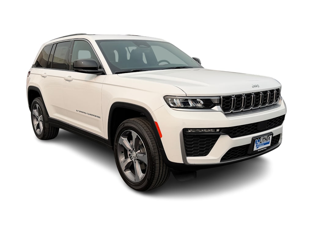 Thumbnail: 2026 Jeep Grand Cherokee - 16