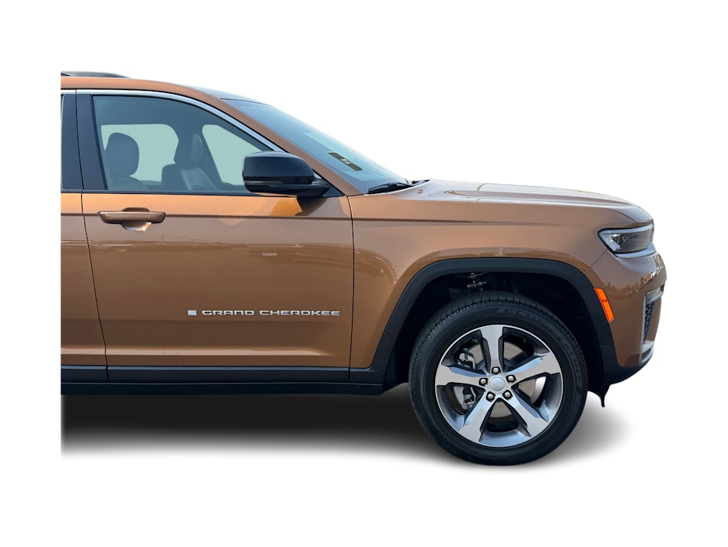 Thumbnail: 2026 Jeep Grand Cherokee L - 19