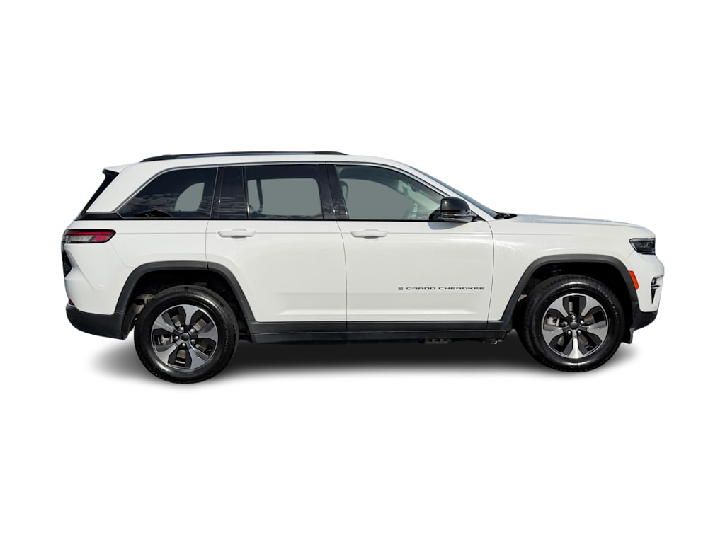 Thumbnail: 2024 Jeep Grand Cherokee - 16