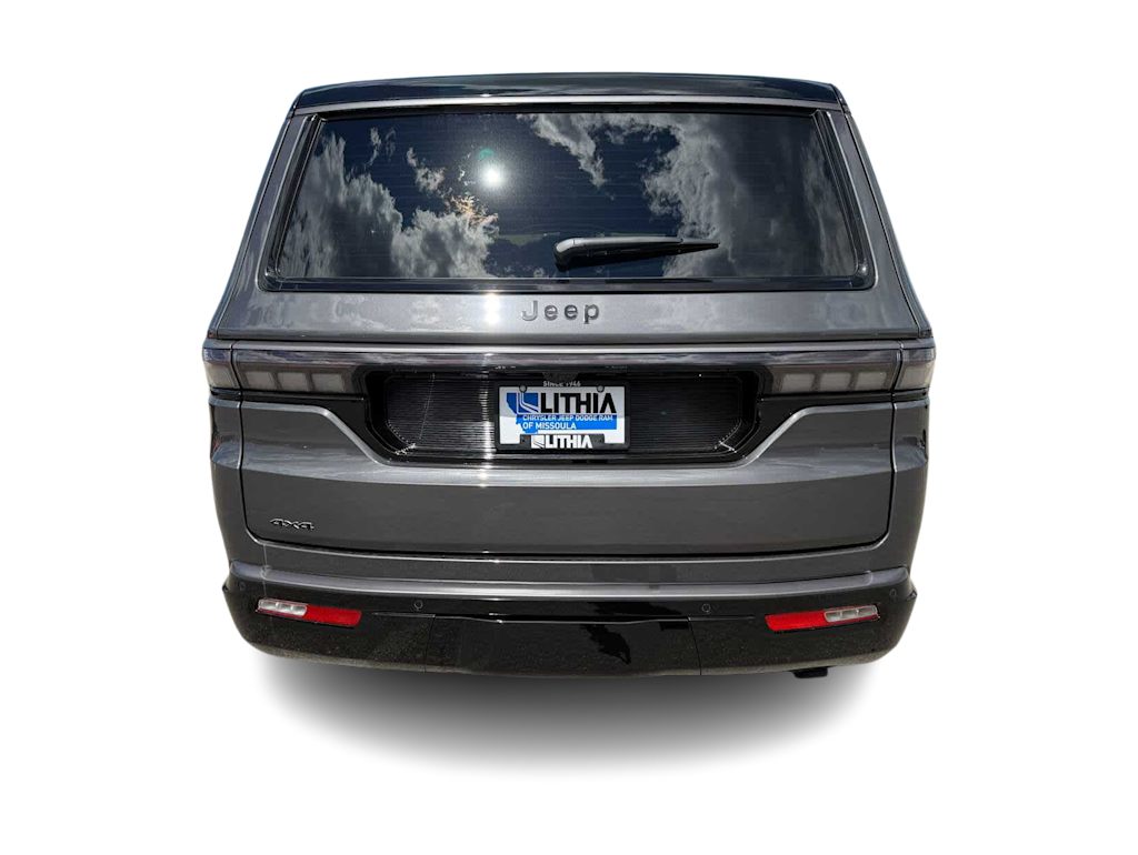 Thumbnail: 2026 Jeep Grand Wagoneer - 3