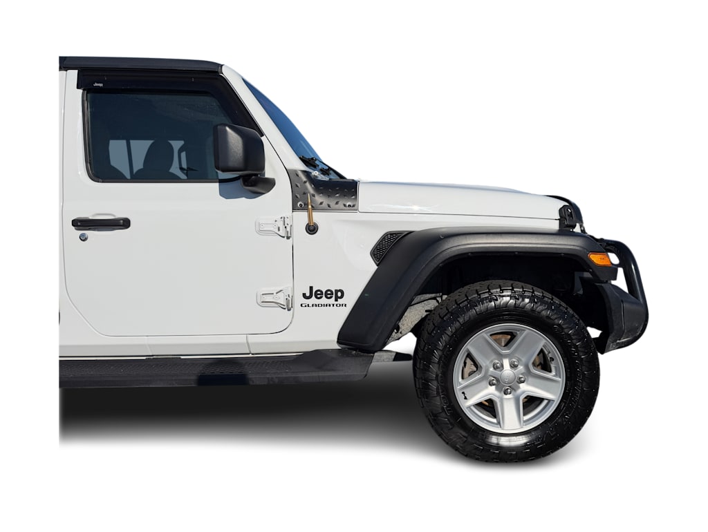 Thumbnail: 2020 Jeep Gladiator - 18