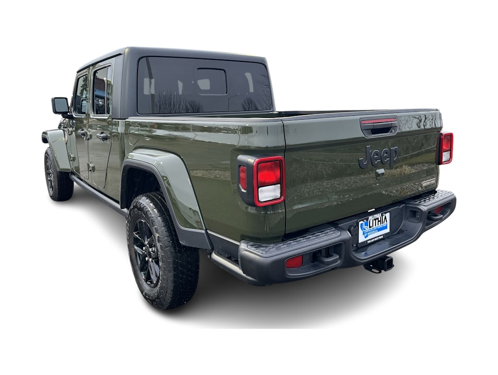 Thumbnail: 2023 Jeep Gladiator - 4