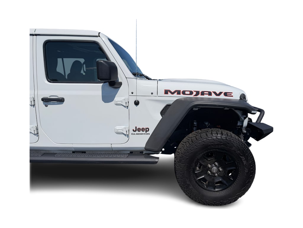Thumbnail: 2021 Jeep Gladiator - 17