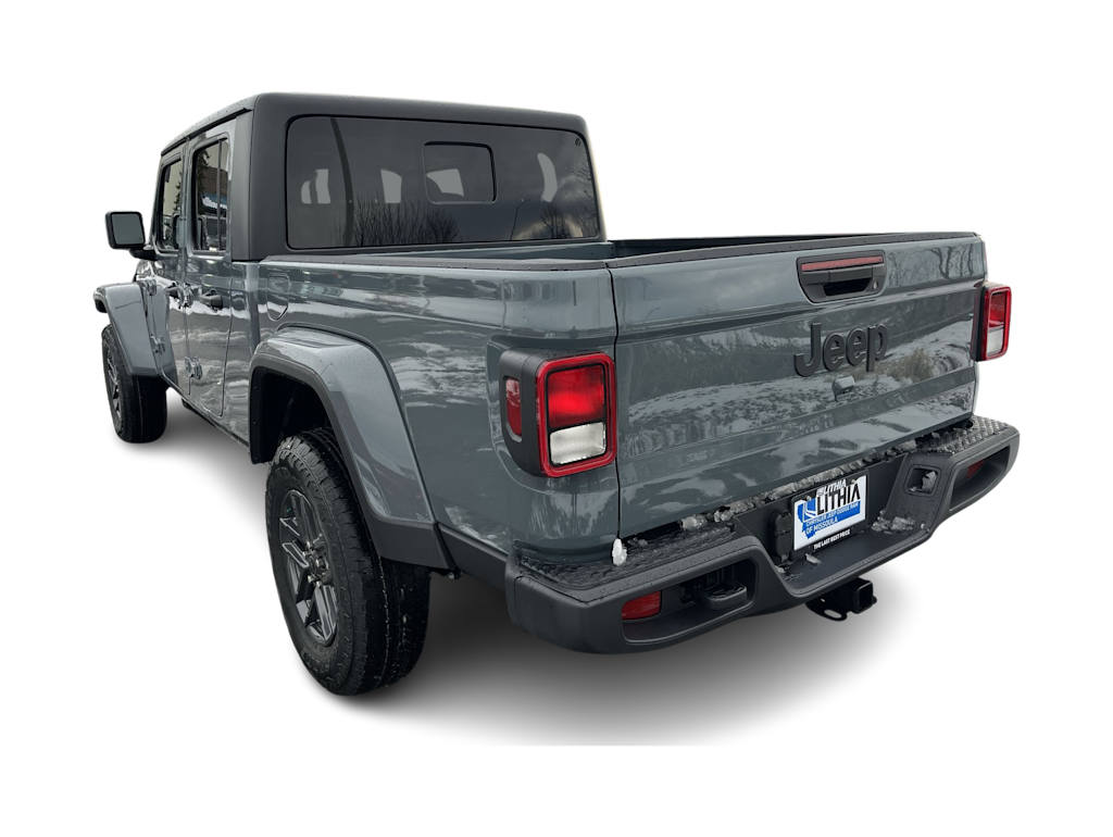 Thumbnail: 2026 Jeep Gladiator - 4