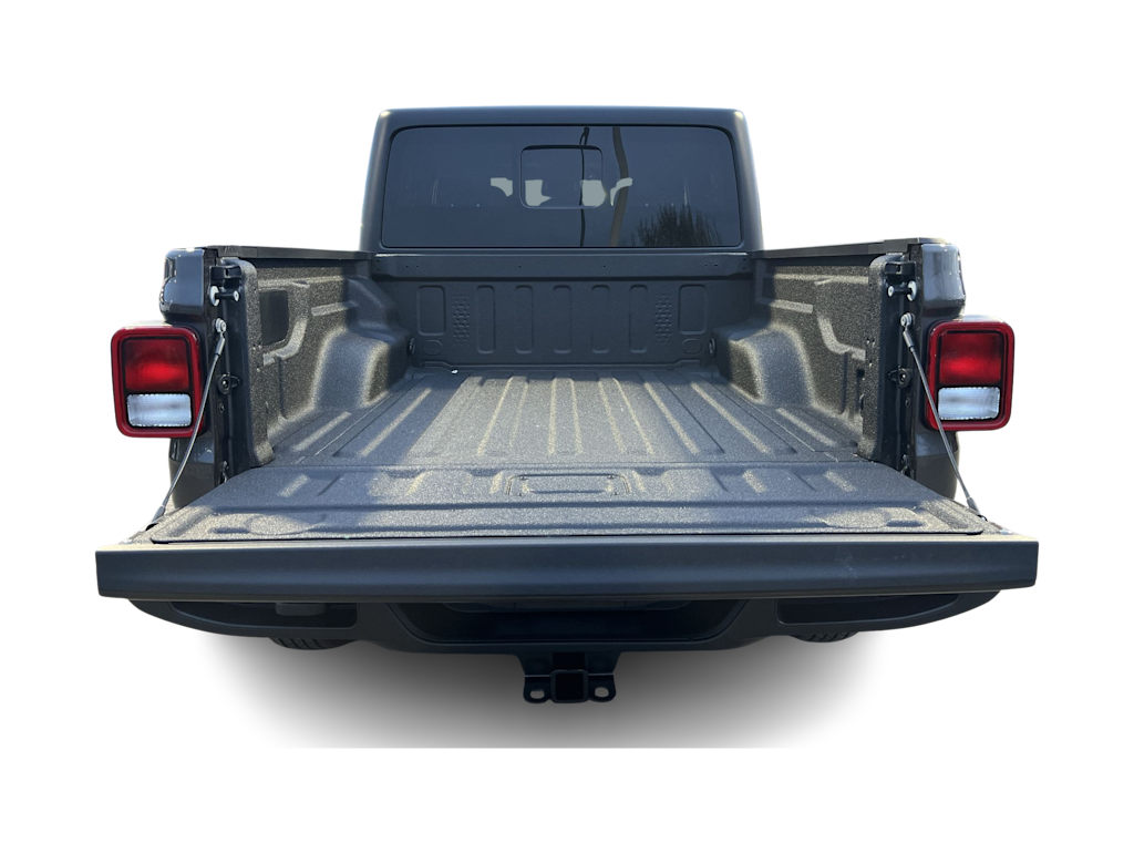 Thumbnail: 2026 Jeep Gladiator - 17