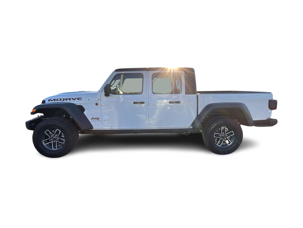 Thumbnail: 2026 Jeep Gladiator - 3