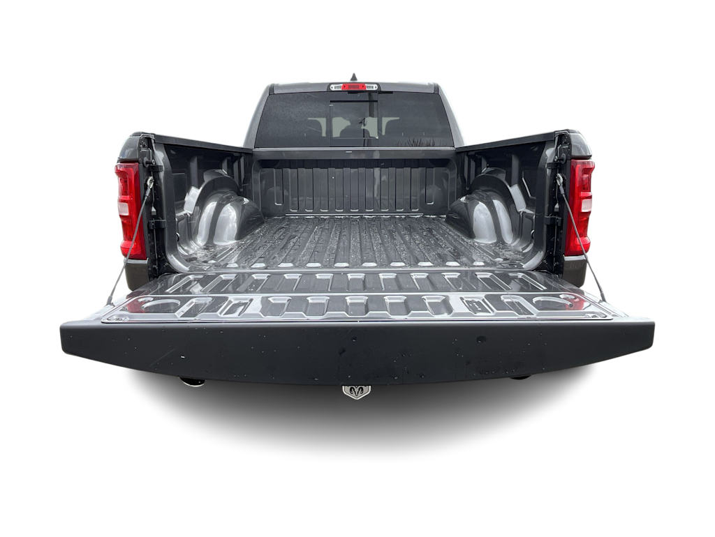 Thumbnail: 2026 RAM 1500 - 17