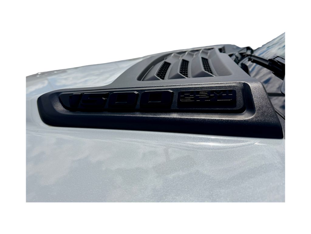 Thumbnail: 2020 RAM 1500 - 32