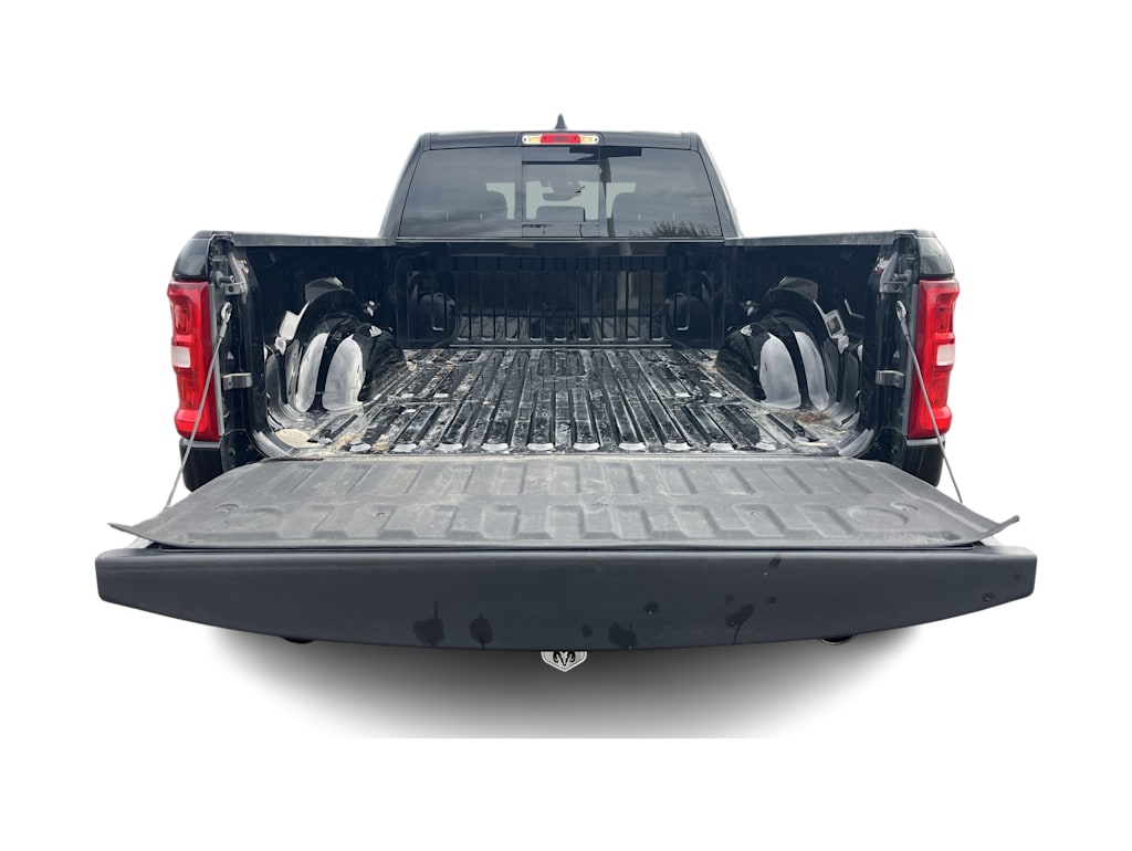 Thumbnail: 2025 RAM 1500 - 17