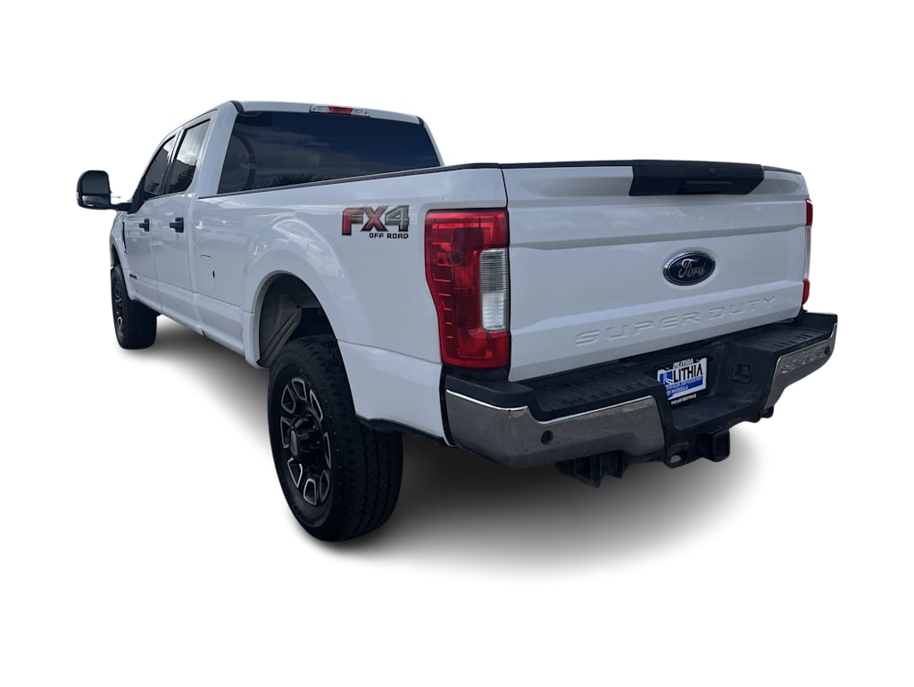 Thumbnail: 2019 Ford F-350 - 4