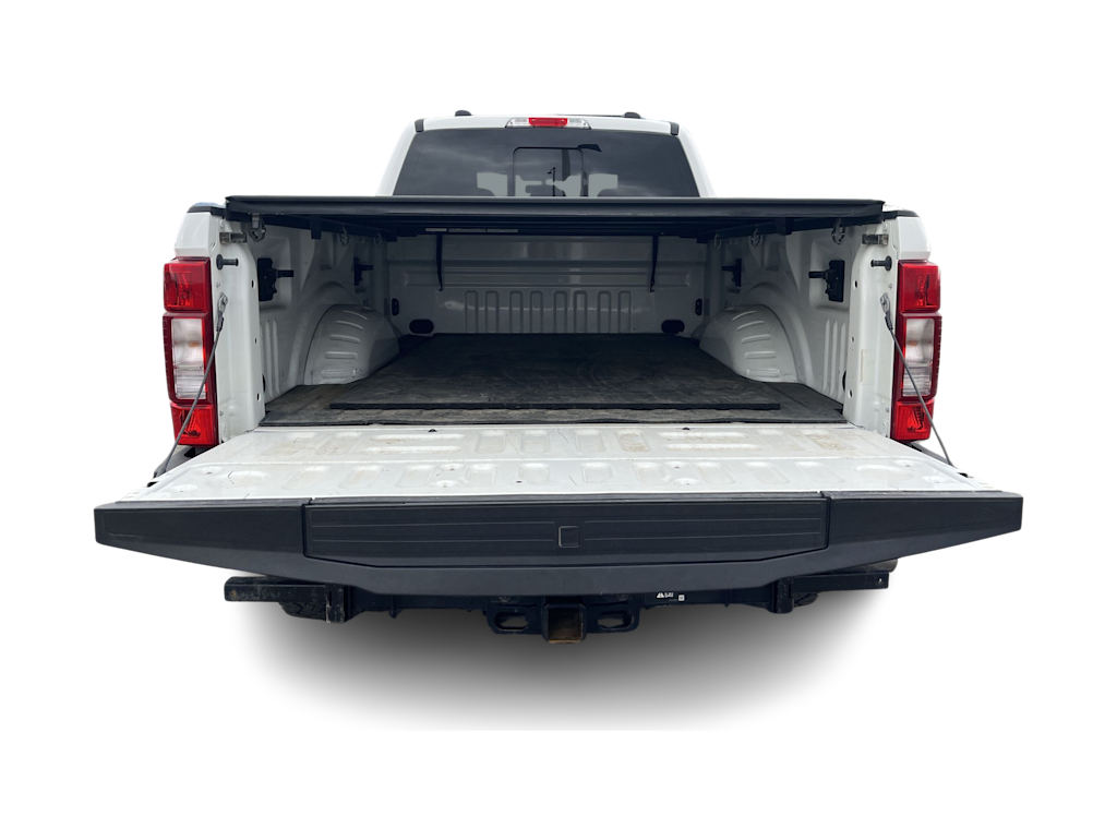 2022 Ford F-350 Lariat 16