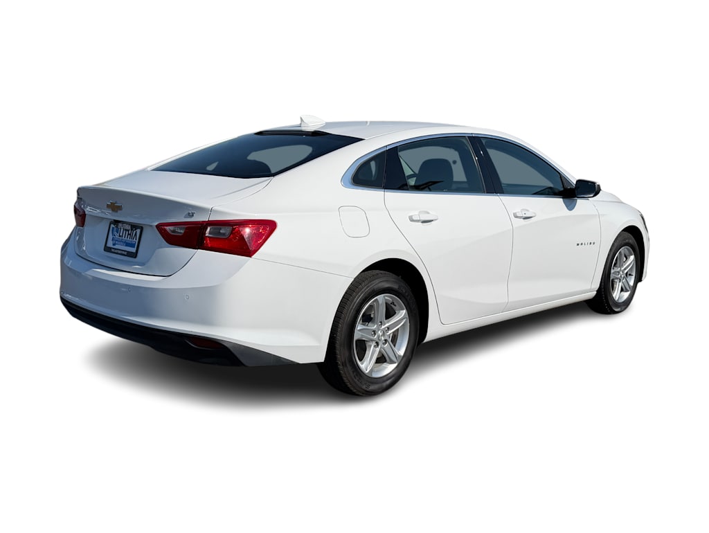 Thumbnail: 2024 Chevrolet Malibu - 17