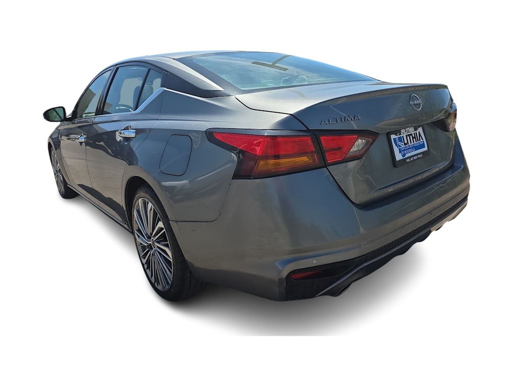 Thumbnail: 2023 Nissan Altima - 4