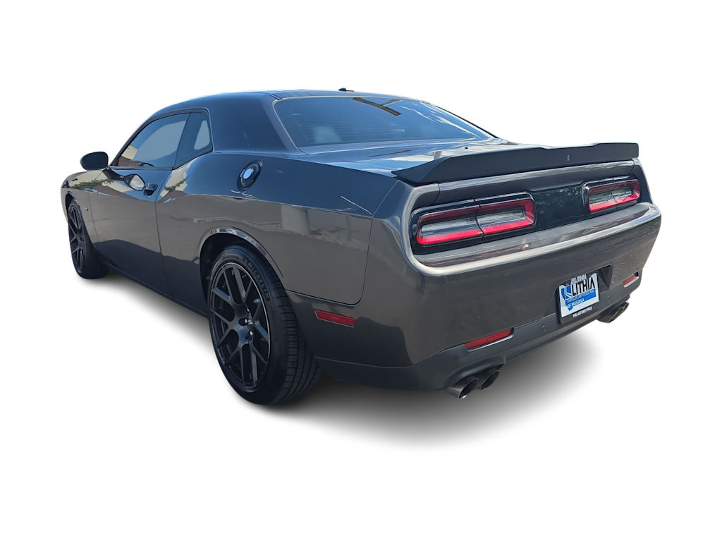Thumbnail: 2017 Dodge Challenger - 4