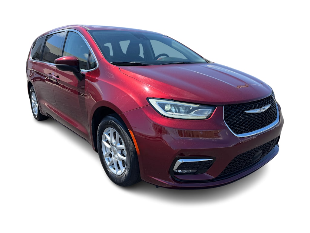 Thumbnail: 2023 Chrysler Pacifica - 12
