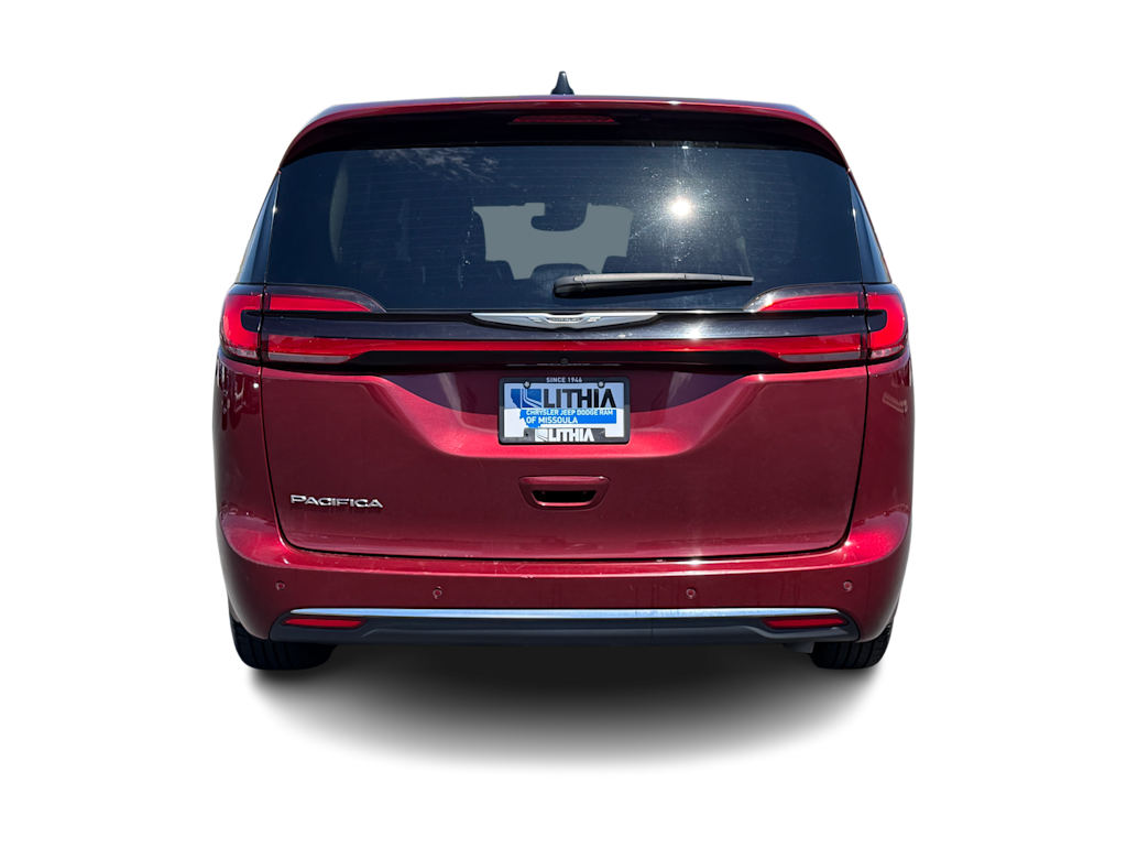 Thumbnail: 2023 Chrysler Pacifica - 3