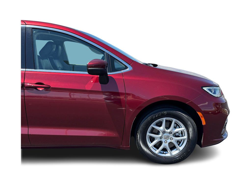 Thumbnail: 2023 Chrysler Pacifica - 13