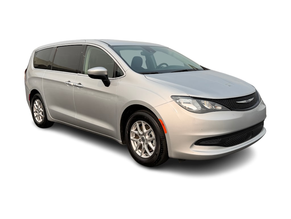 Thumbnail: 2023 Chrysler Voyager - 14