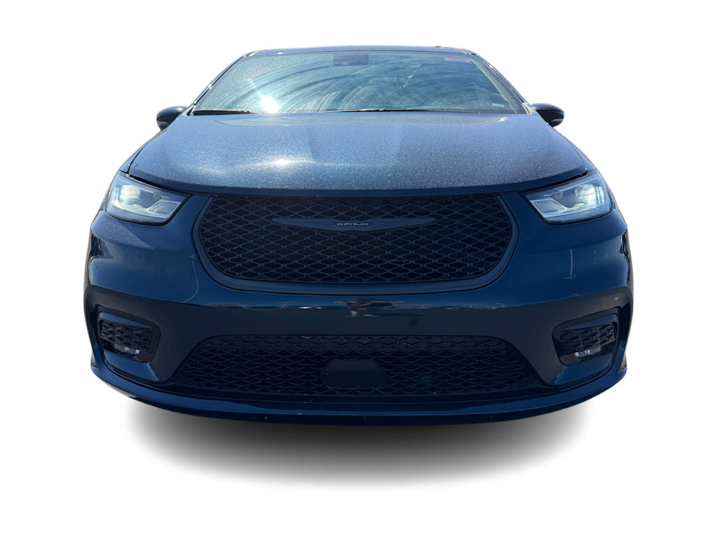 Thumbnail: 2025 Chrysler Pacifica - 16