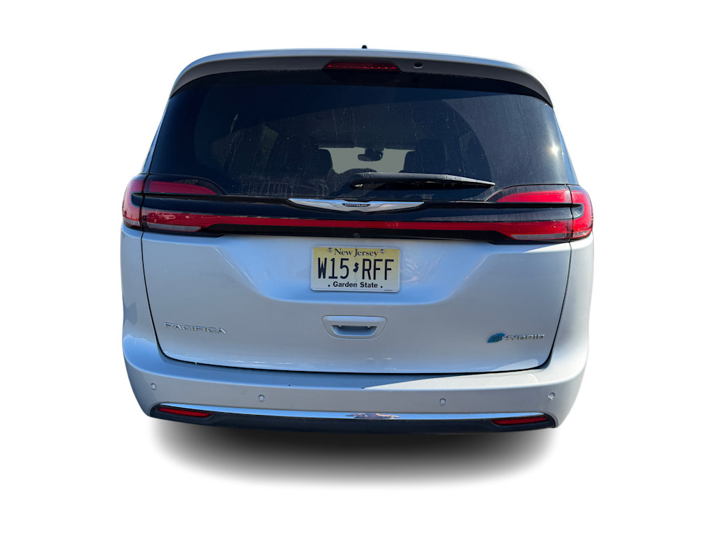 Thumbnail: 2024 Chrysler Pacifica - 3