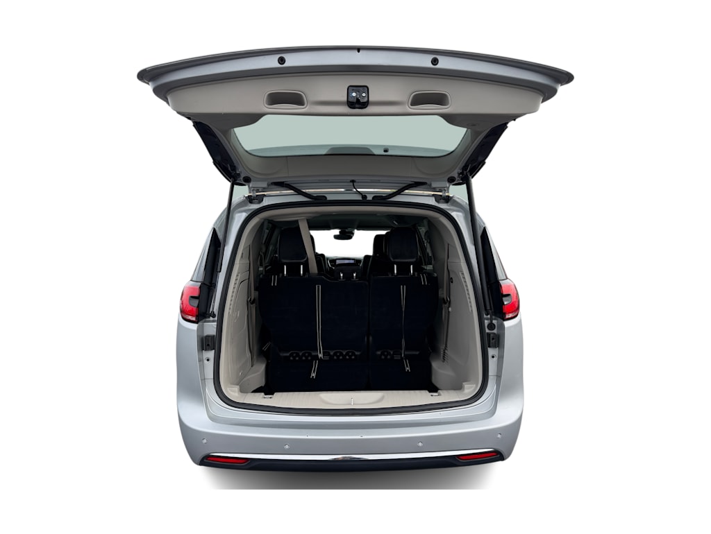Thumbnail: 2024 Chrysler Pacifica - 14