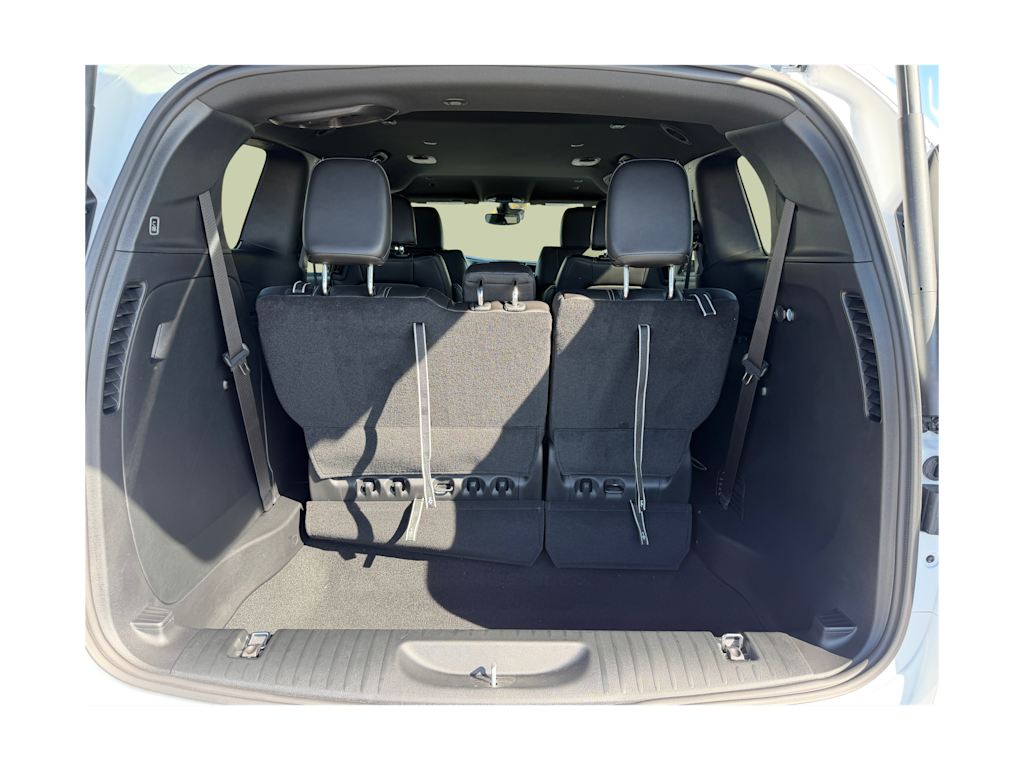 Thumbnail: 2027 Chrysler Pacifica - 21