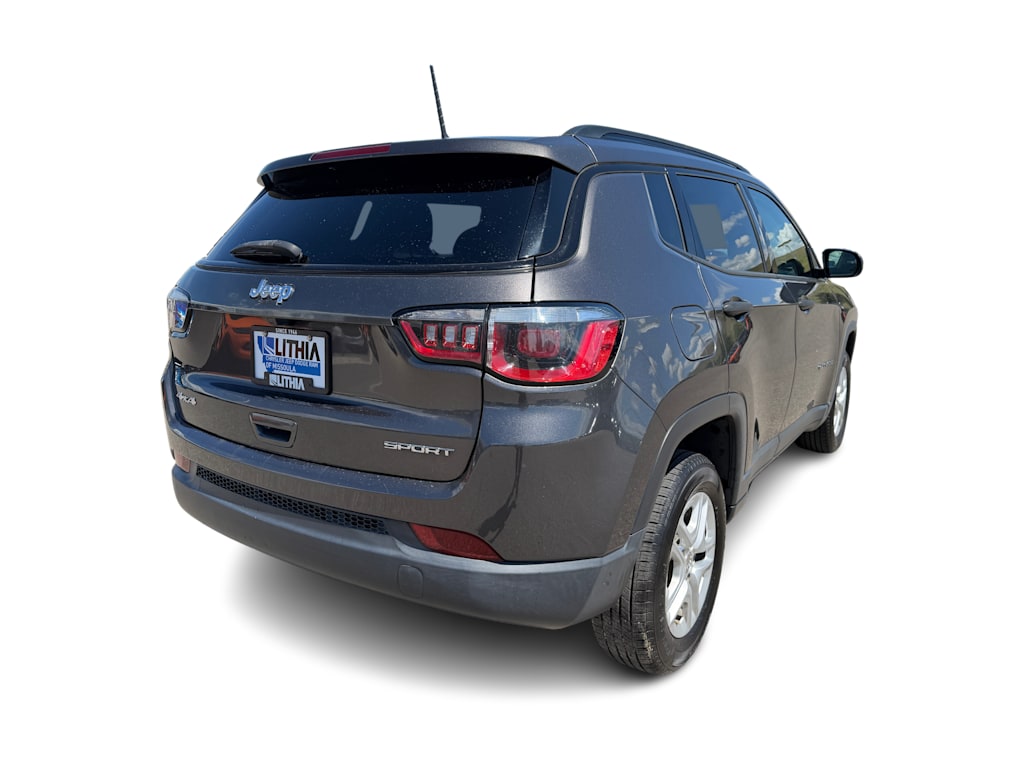Thumbnail: 2017 Jeep Compass - 17