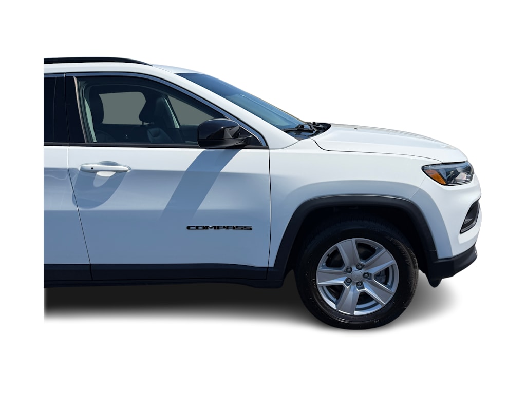 Thumbnail: 2022 Jeep Compass - 15