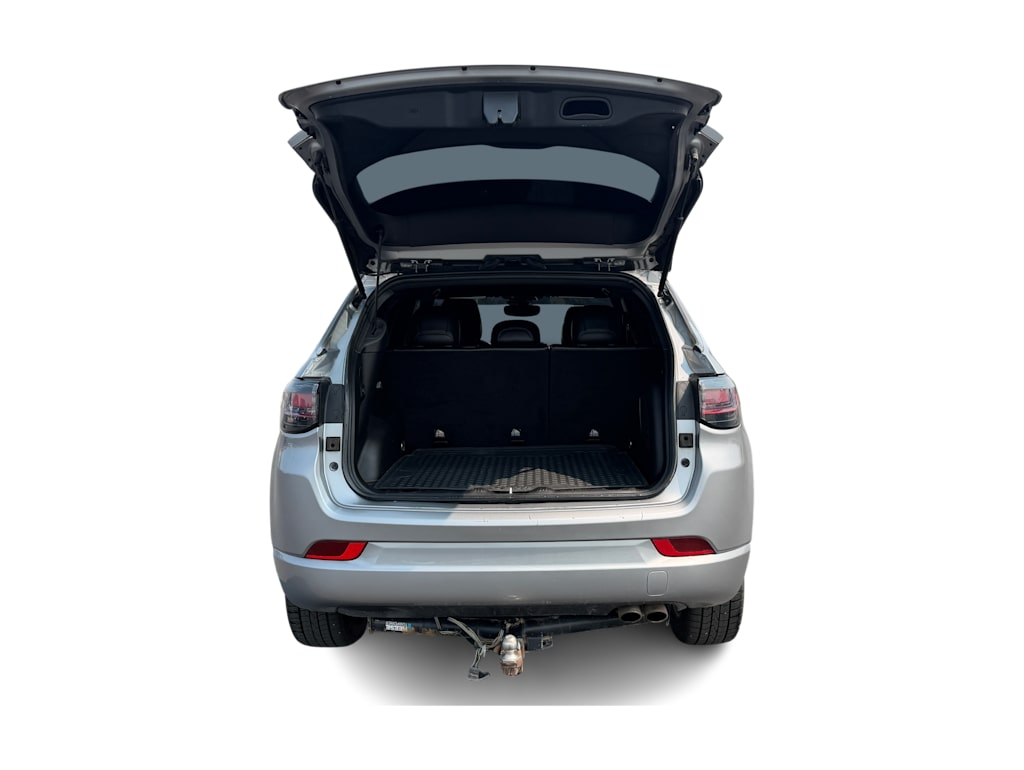 Thumbnail: 2022 Jeep Compass - 13