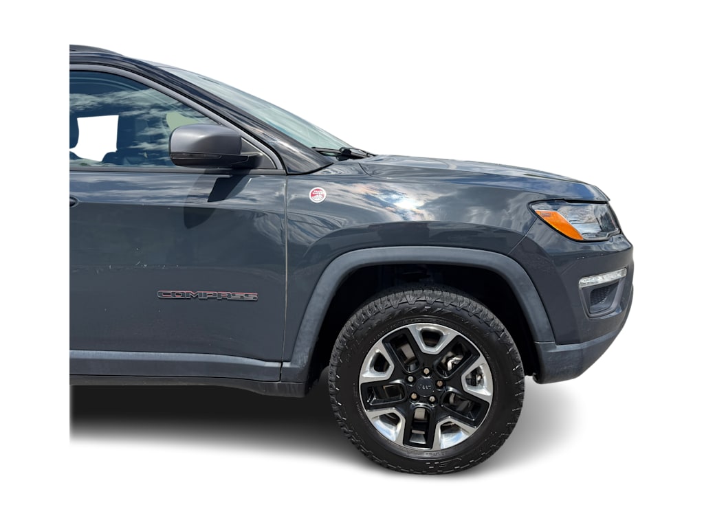 Thumbnail: 2018 Jeep Compass - 19