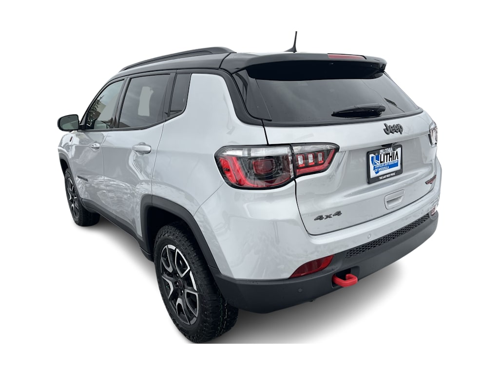 Thumbnail: 2026 Jeep Compass - 4