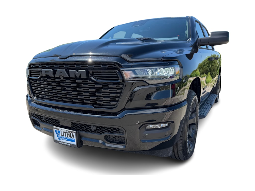 Thumbnail: 2026 RAM 1500 - 4