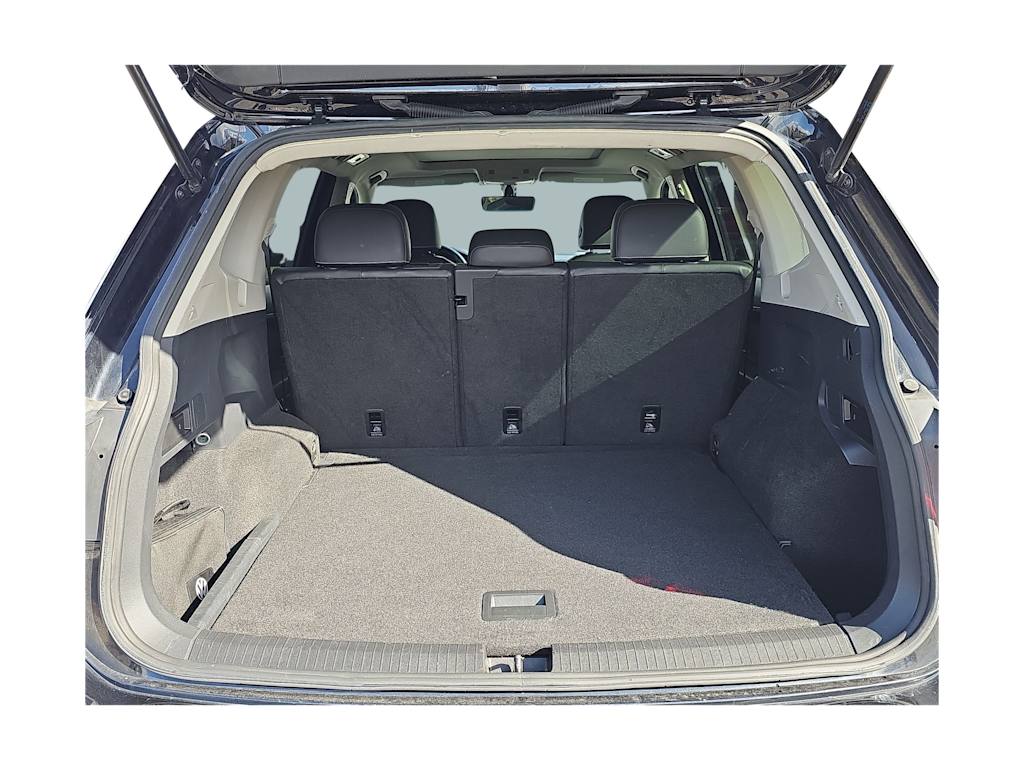 2021 Volkswagen Tiguan SE 18