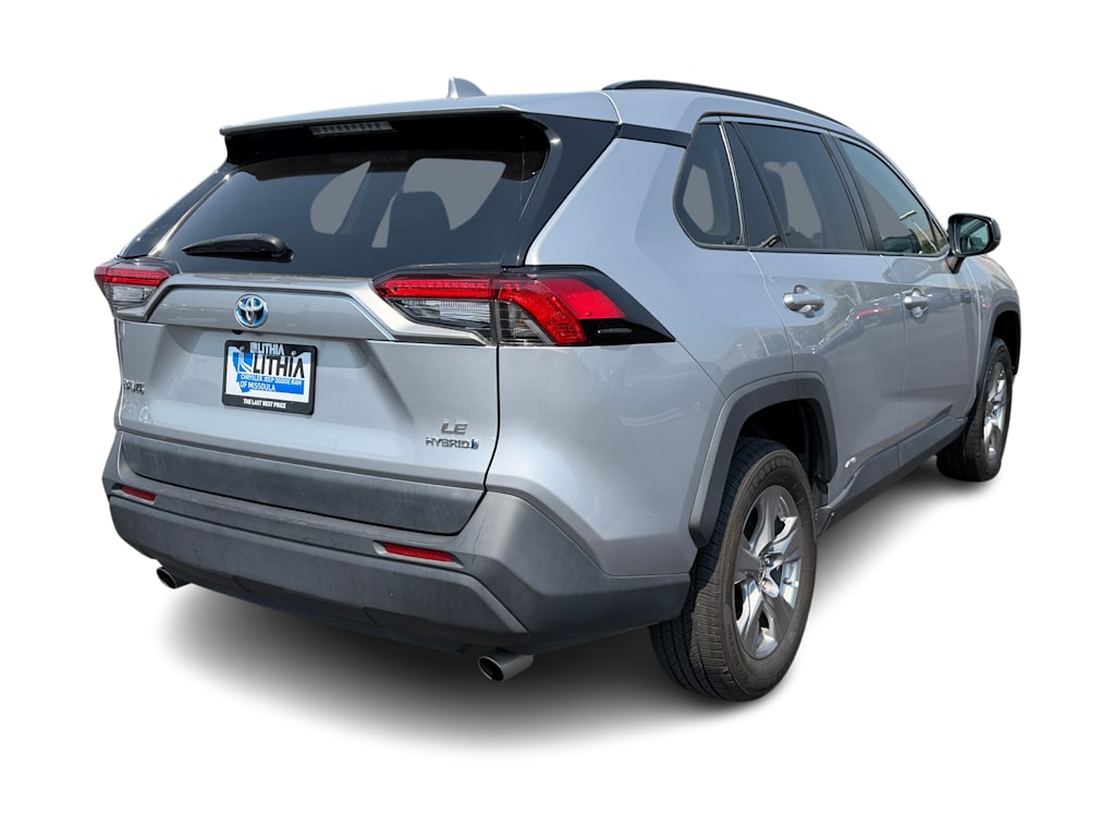 Thumbnail: 2022 Toyota RAV4 - 17