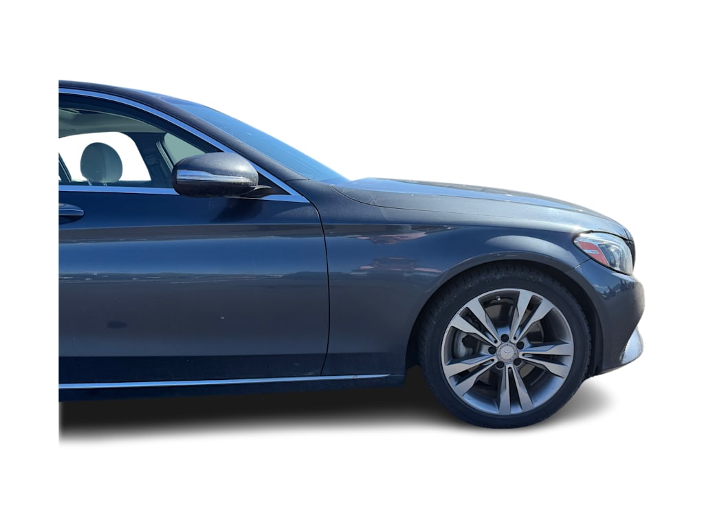 Thumbnail: 2015 Mercedes-Benz C-Class - 17